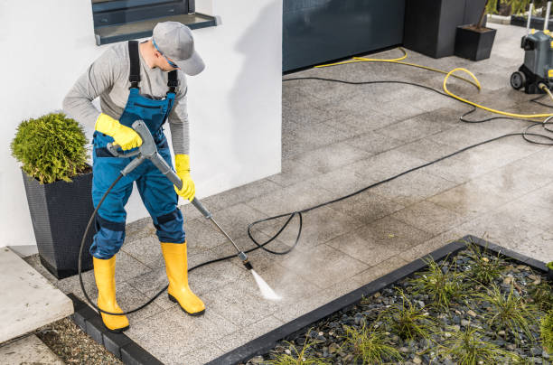 Why Choose Our Certified Pressure Washing Experts for Your Project Needs in Herington, KS?